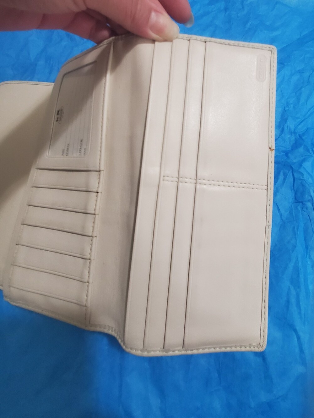 Coach Wallet - Picture 11 of 11